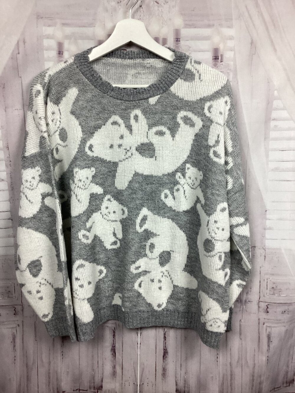 Vintage 90s Teddy Bear Sweater Gray White